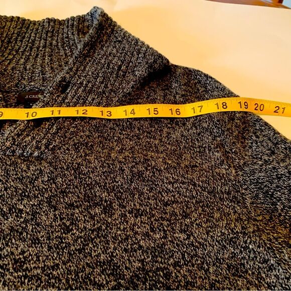 J. CREW SWEATER MEN LARGE GRAY 100% LAMBS WOOL MARBLED KNIT SHAWL COLLAR. - Picture 7 of 10